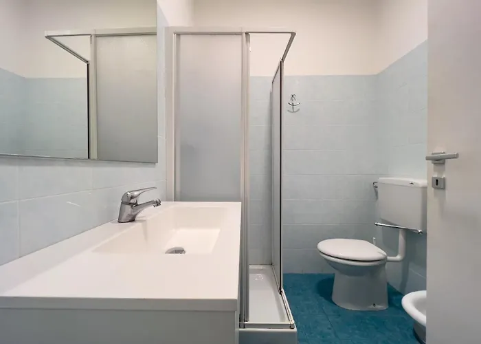 Diplomatic-residence Fronte Mare-piazza Torino-lido Di *