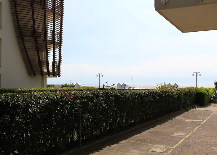 Appartement Diplomatic-residence Fronte Mare-piazza Torino-lido Di *